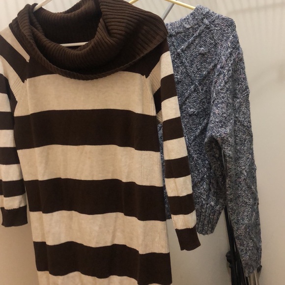 Sweaters - Picture 3 of 3